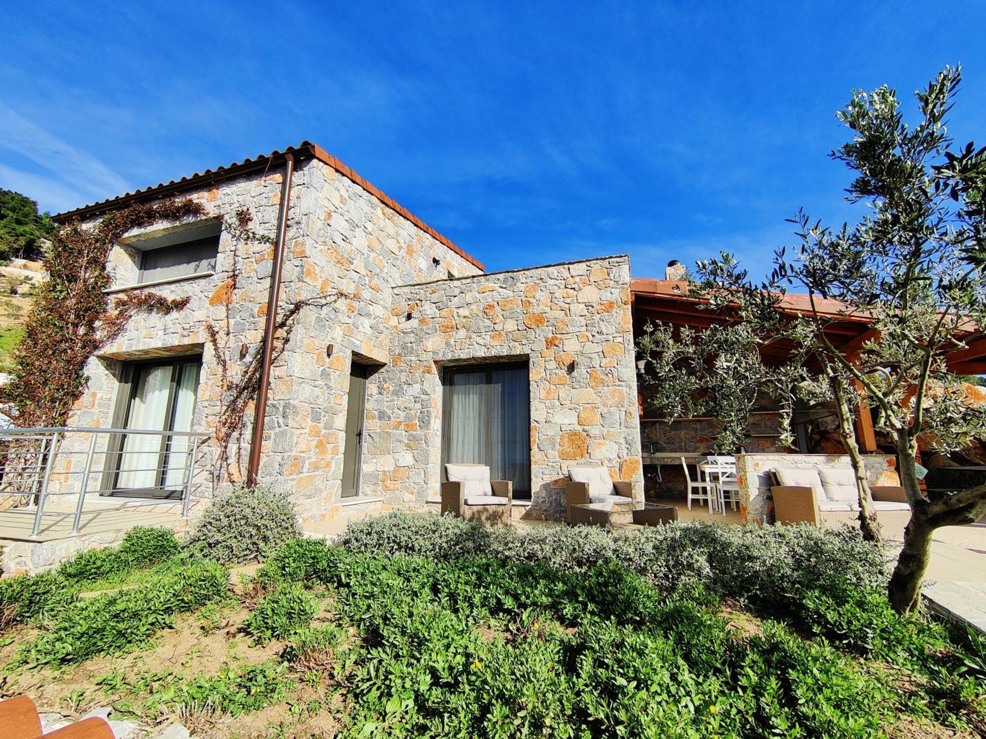 Sky Sea Resort & Villas Megali Ammos  Exterior photo